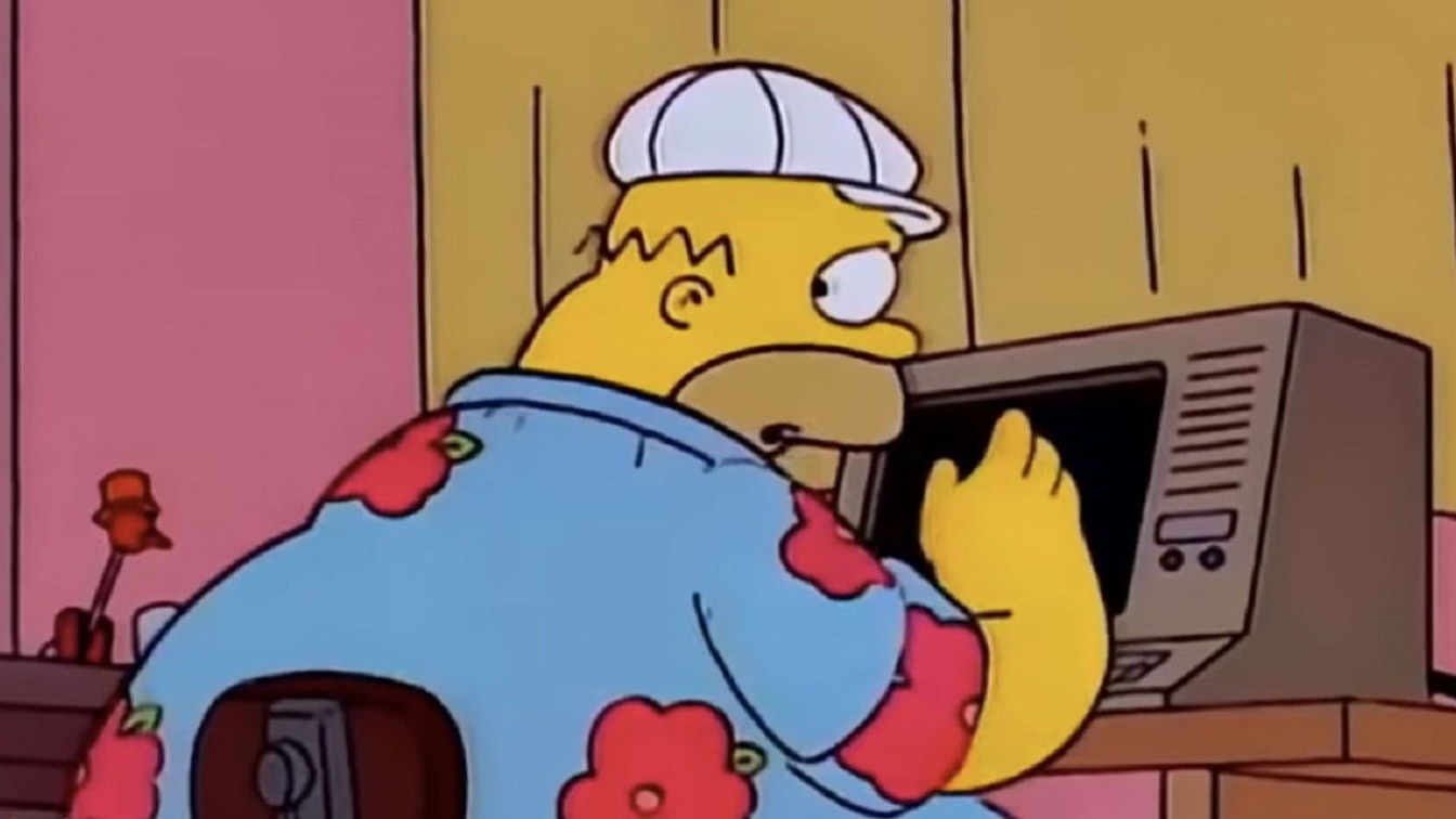 Como Homero en Los Simpson, finge que estás trabajando en 'home office' con  este dispositivo | Todo Digital Gadgets